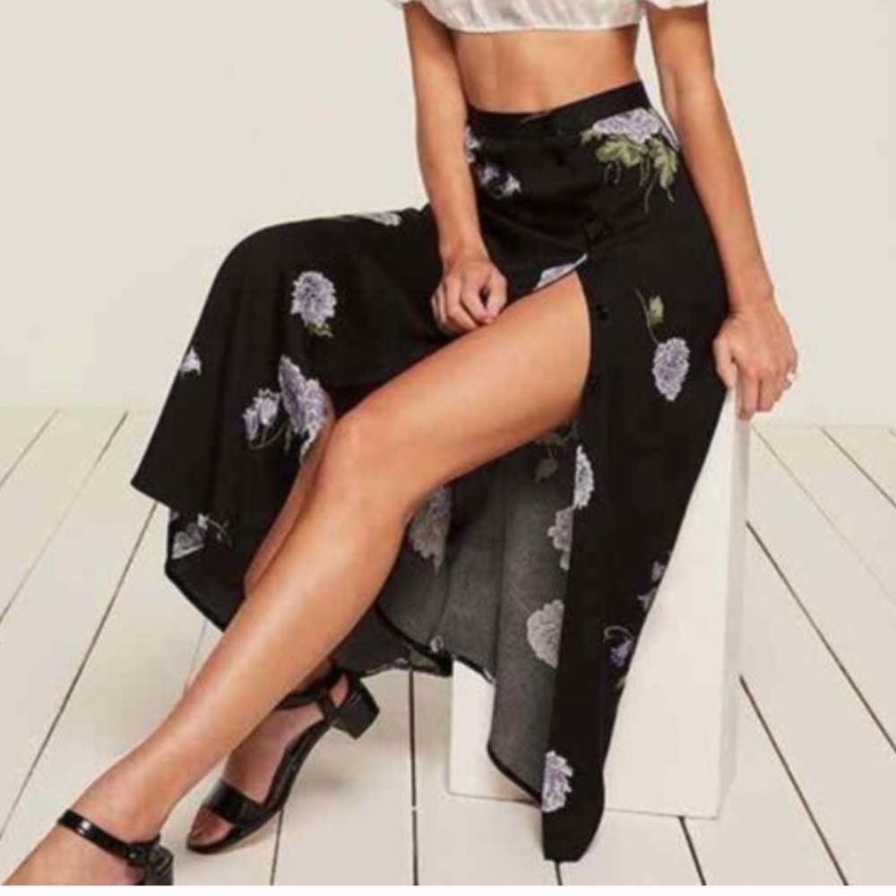 Veronica Floral Print Midi Skirt